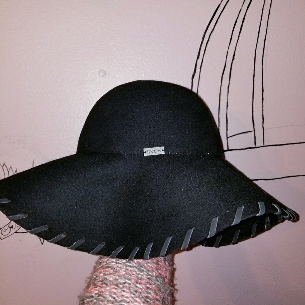 Floppy Hat